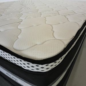 The Chiro Latex mattress is medium firmness with reinforced edge support springs. It's made from hypoallergenic materials and has a natural latex layer. It has a high-tech 5 zoned pocket spring system, providing different levels of support for your body and has an independent coil system which offers extra support and comfort overnight    - 5 Zone Pocket Spring  - Anti Partner Disturbance  - Natural Latex Top  - Rolled for Easy Transport